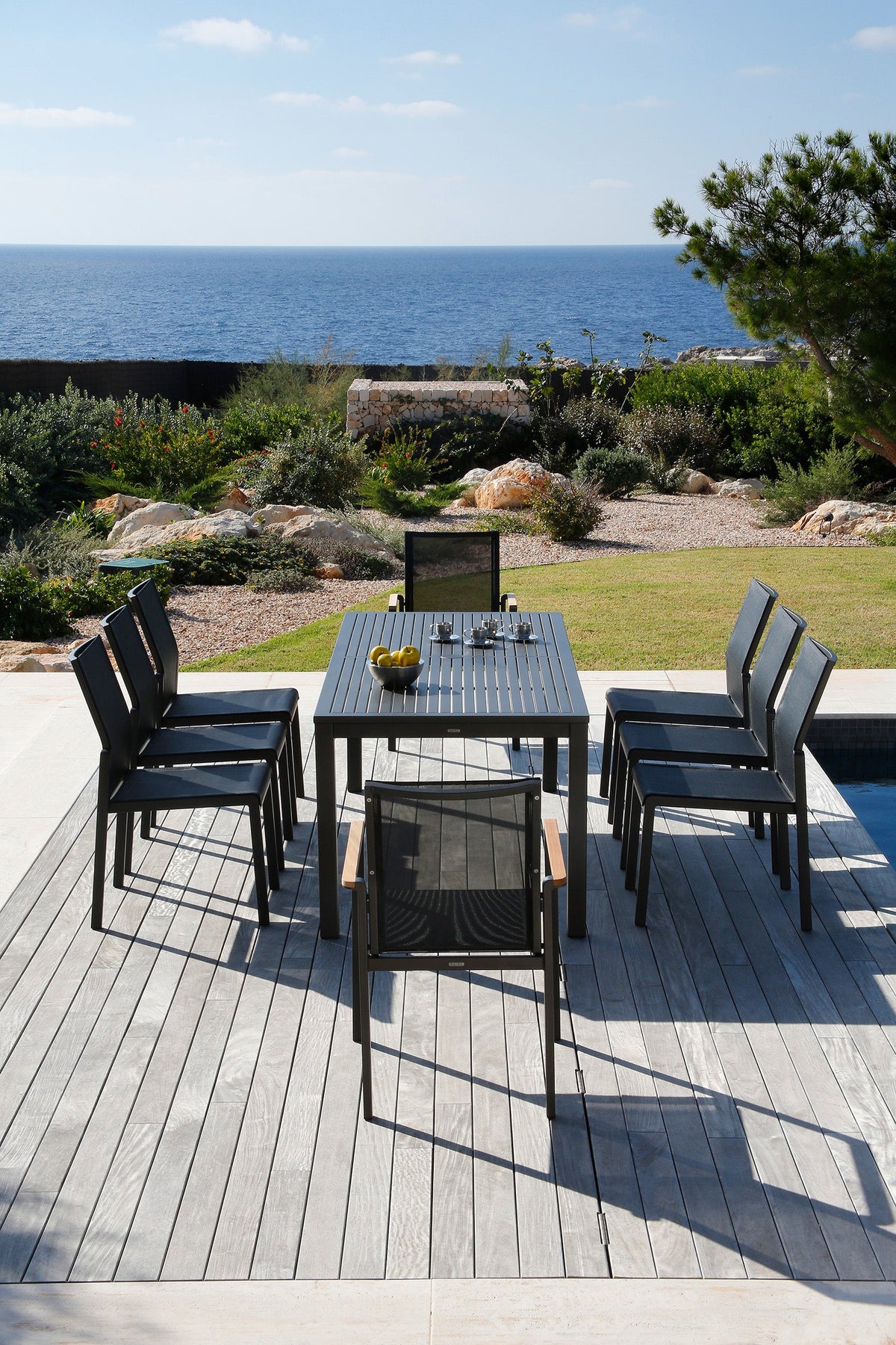 Barlow Tyrie - Aura Armchair